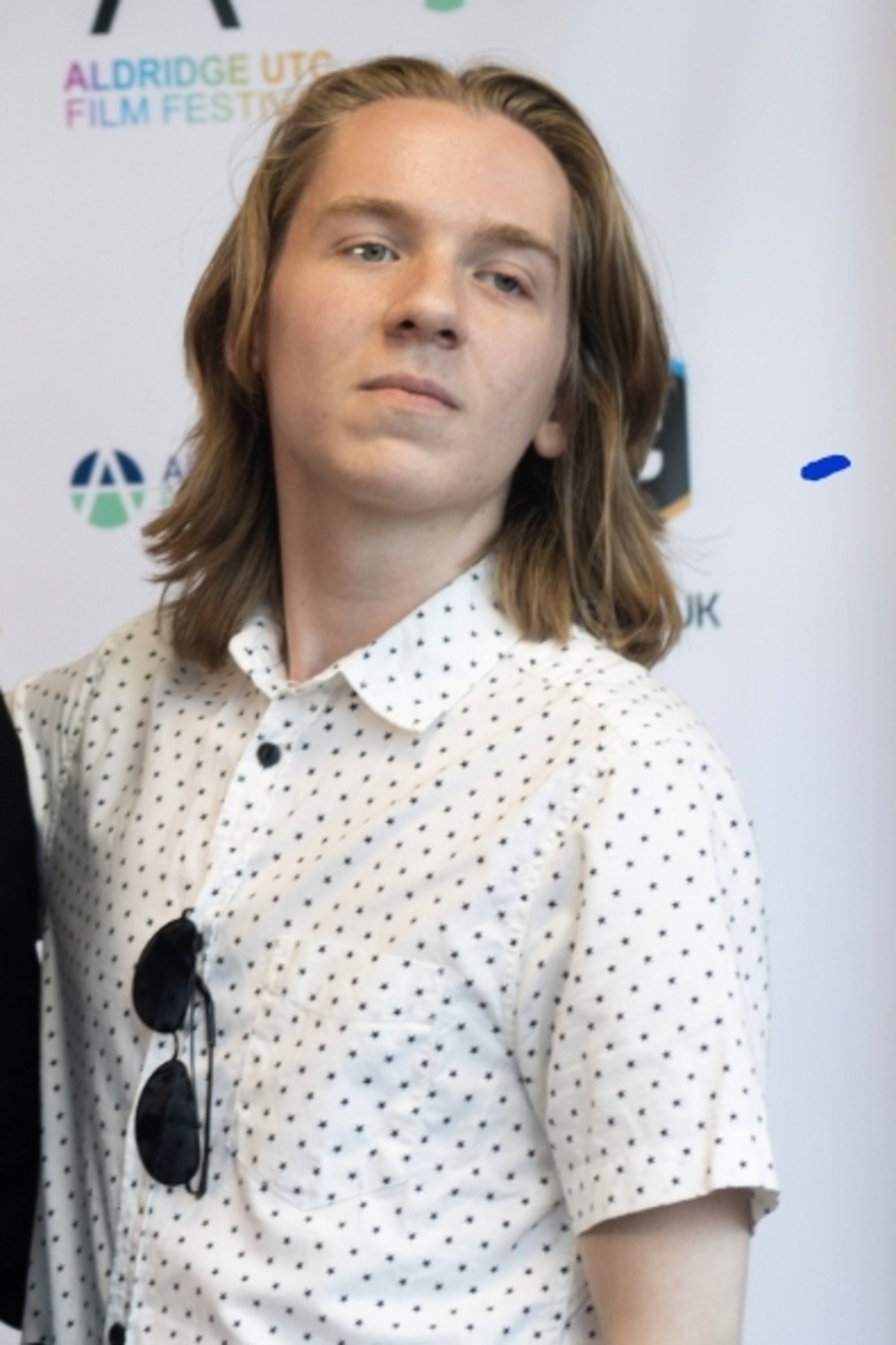 Beach Darnley backdrop