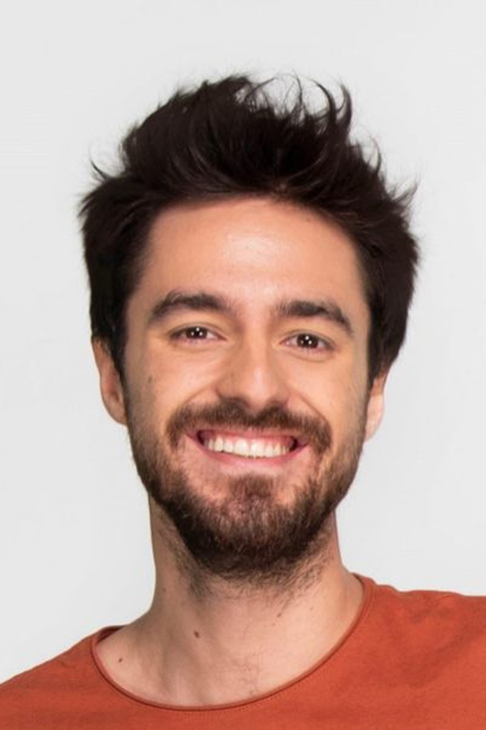 Demián Velazco Rochwerger backdrop