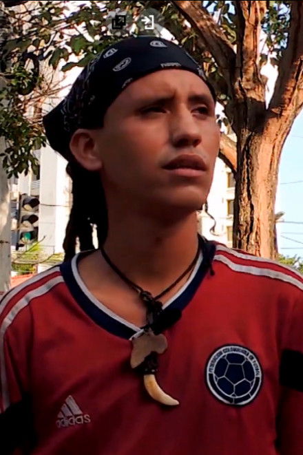 Aquiles Vásquez backdrop