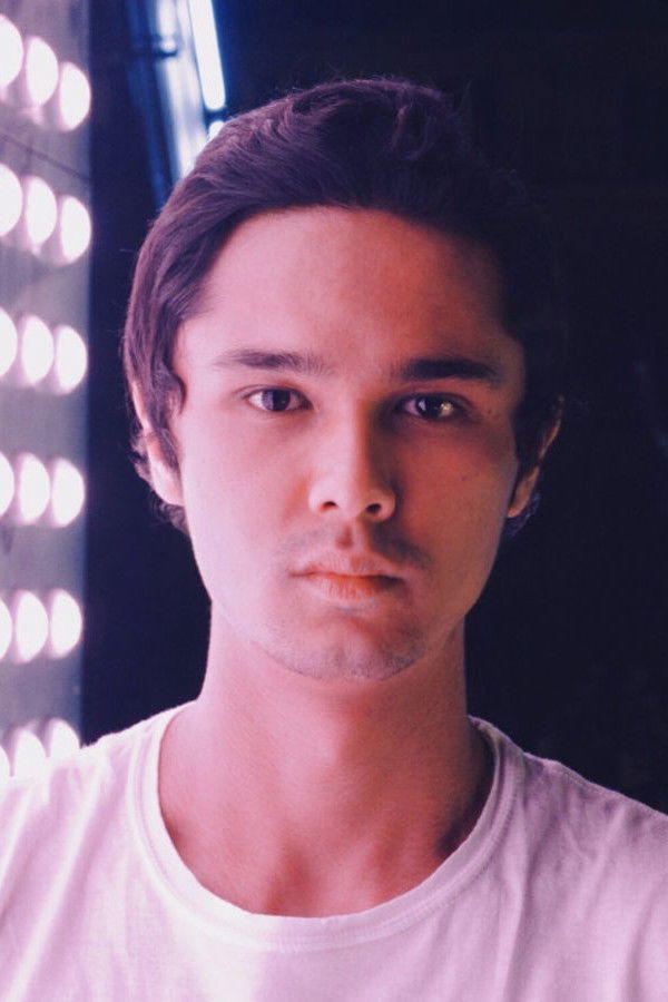 Steven Norel backdrop