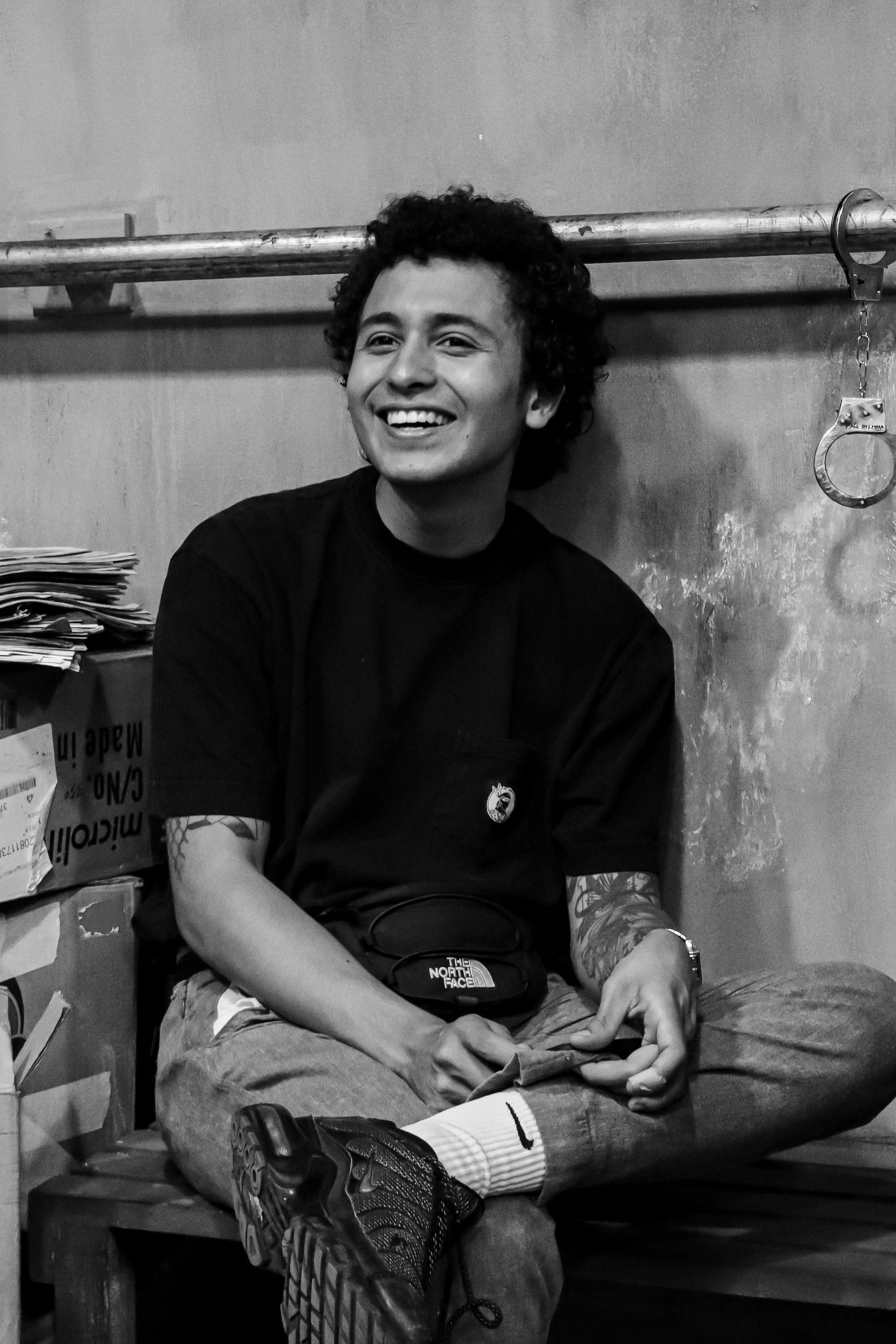 Sebastián Arias backdrop