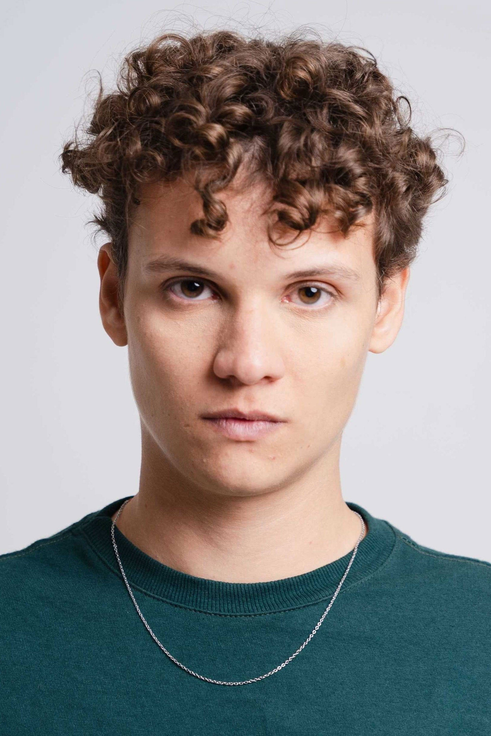 Lucas Carvalho backdrop