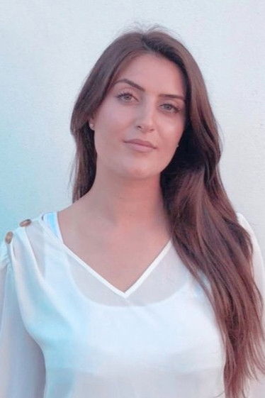 Parmida Jousseflie backdrop