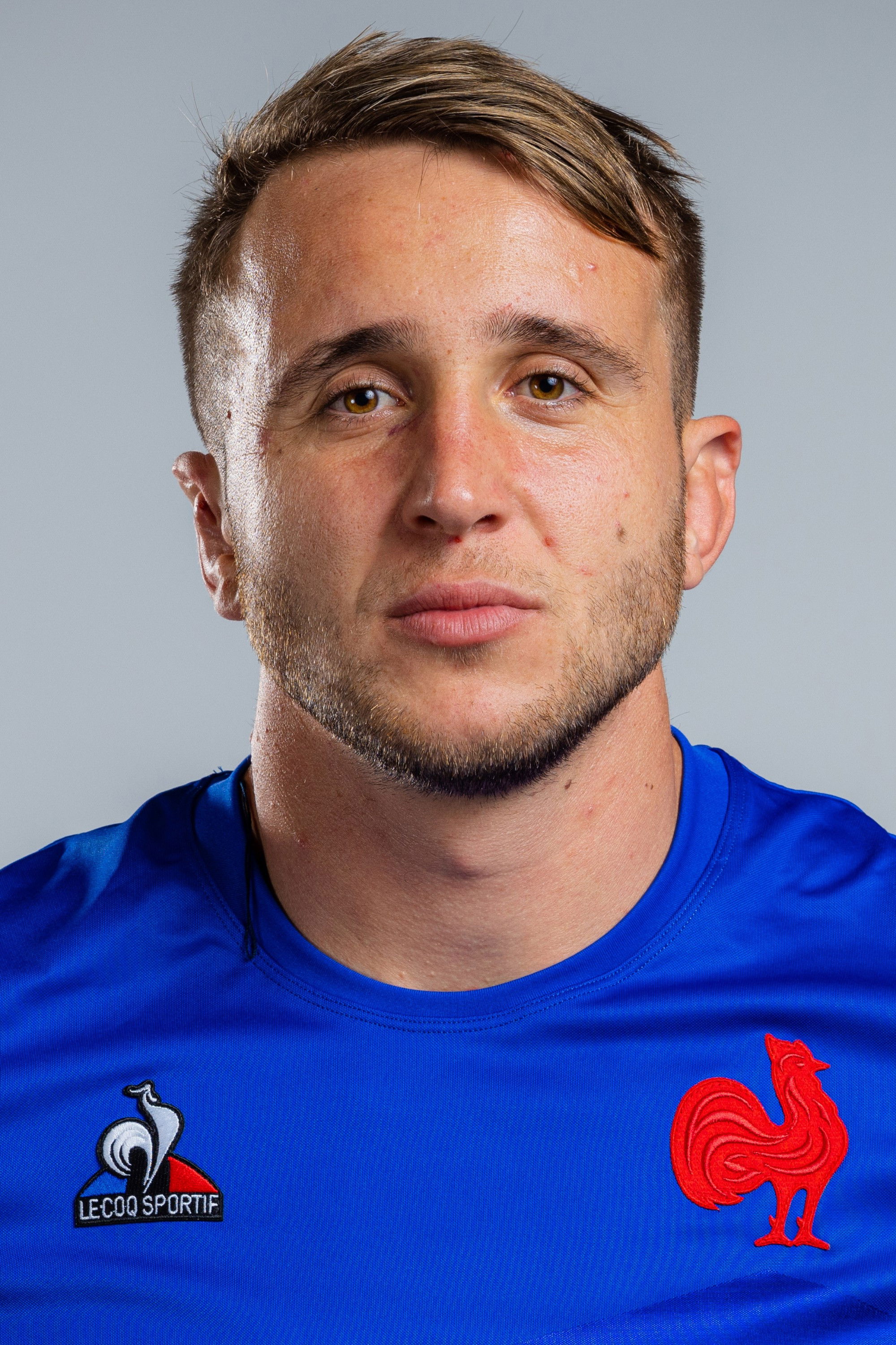 Anthony Jelonch backdrop