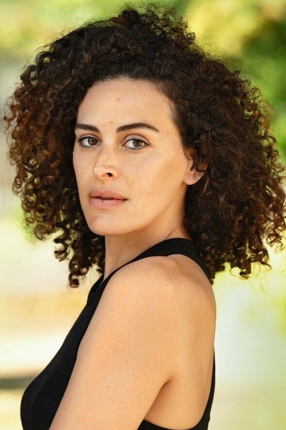 Mikkie-Dene Le Roux backdrop