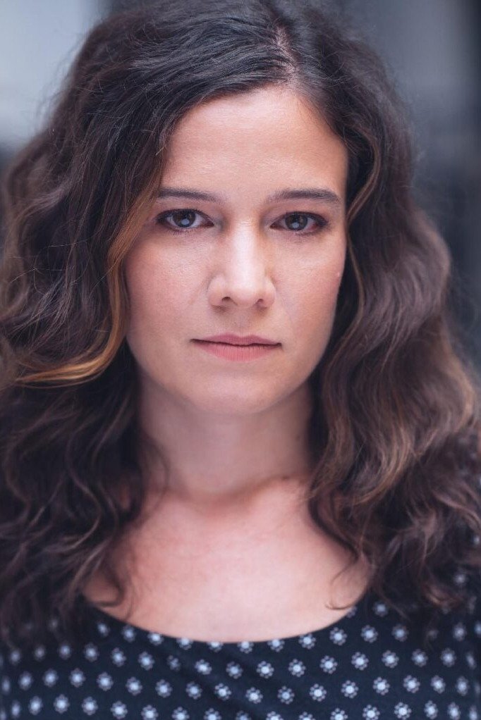 Molly Carden backdrop