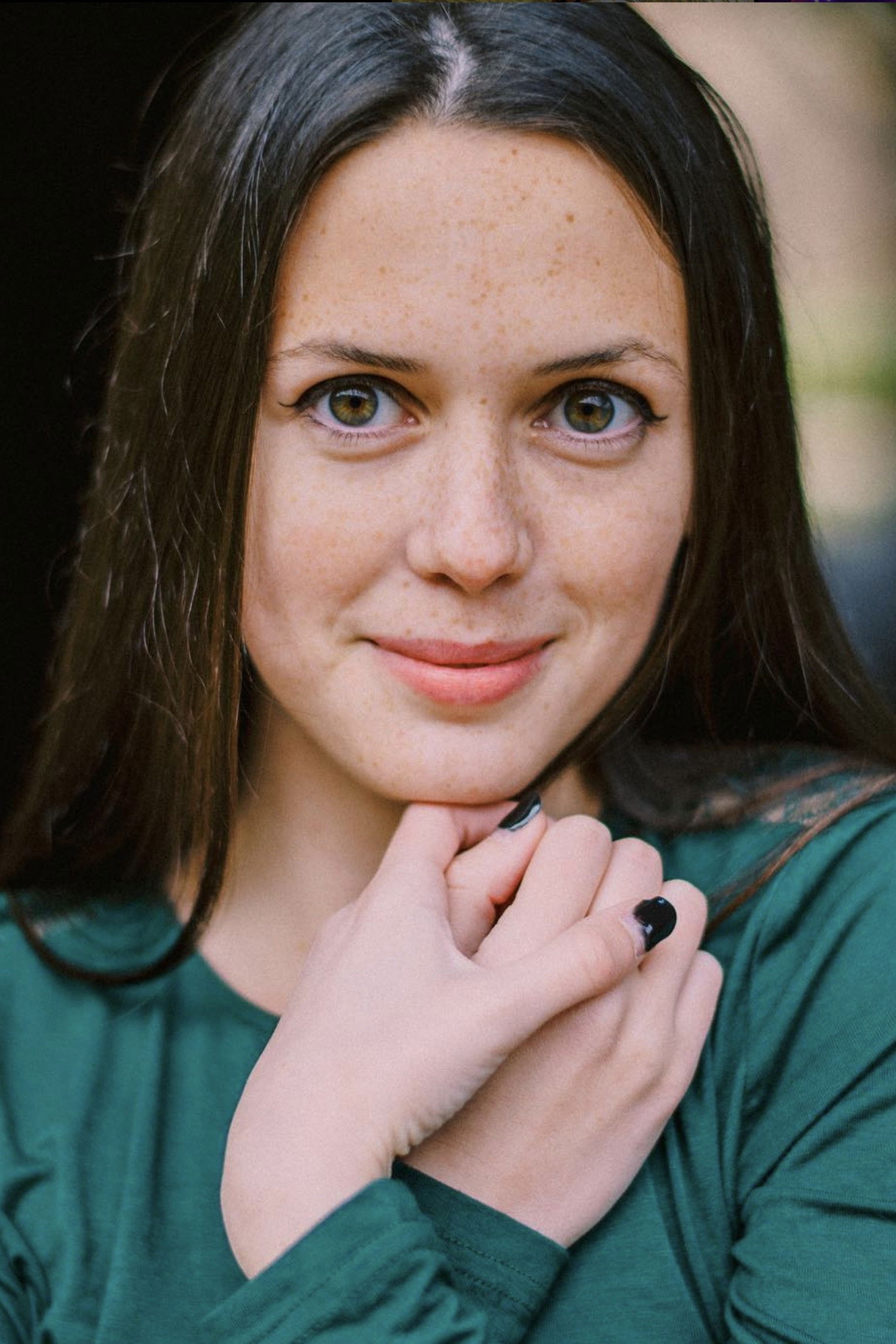 Evie Cameron backdrop