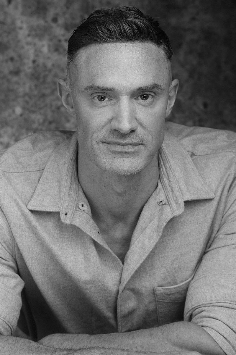 Olin Curran backdrop