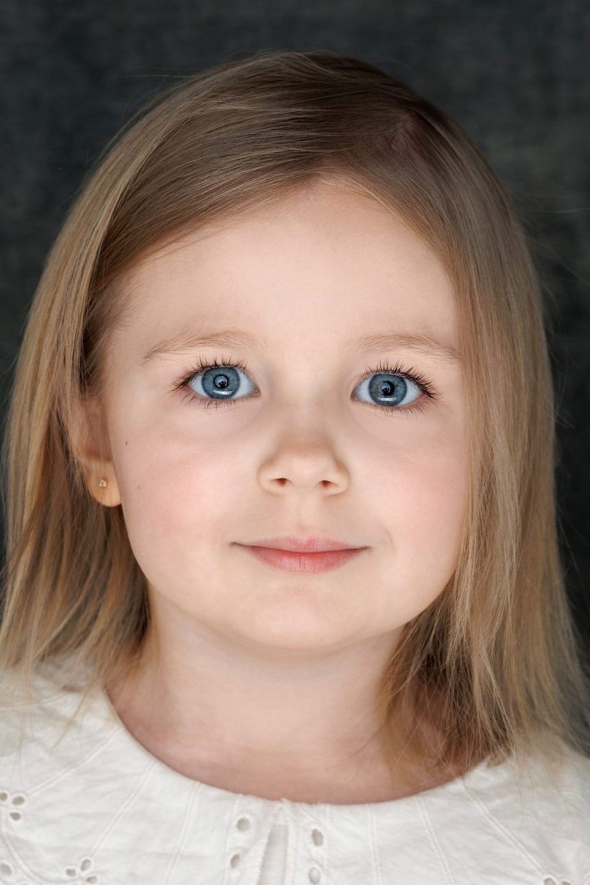 Varvara Kuprina backdrop