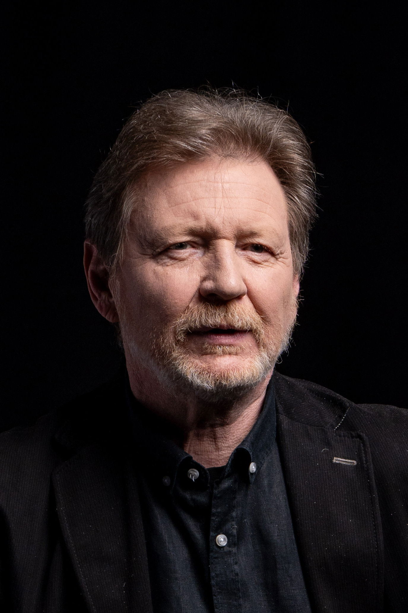 Rimantas Teresas backdrop