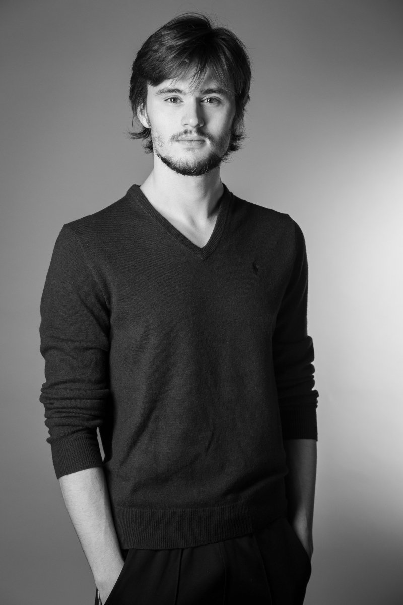 Vladislav Botnaru backdrop