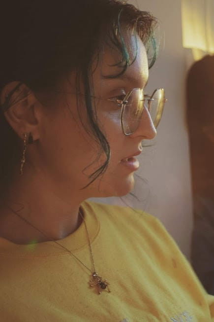 Joana Teixeira backdrop