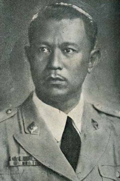 Ajarn Attchinda backdrop