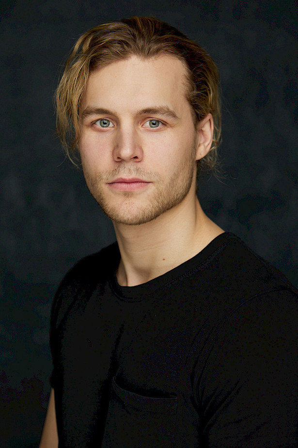 Saku Taittonen backdrop