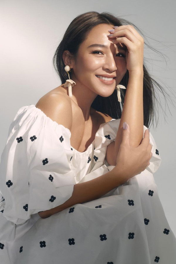 Rachel Liang backdrop