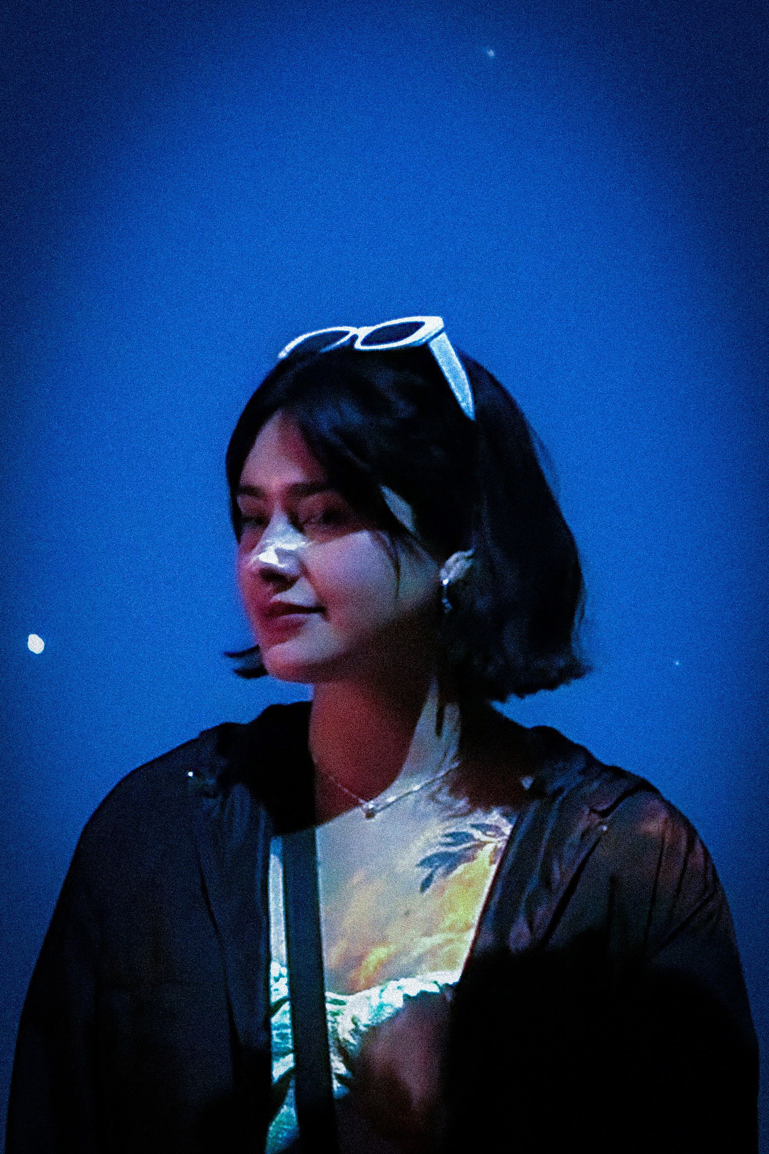 Fernanda González Ponce backdrop