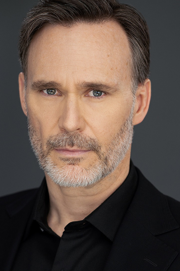 Stuart James backdrop