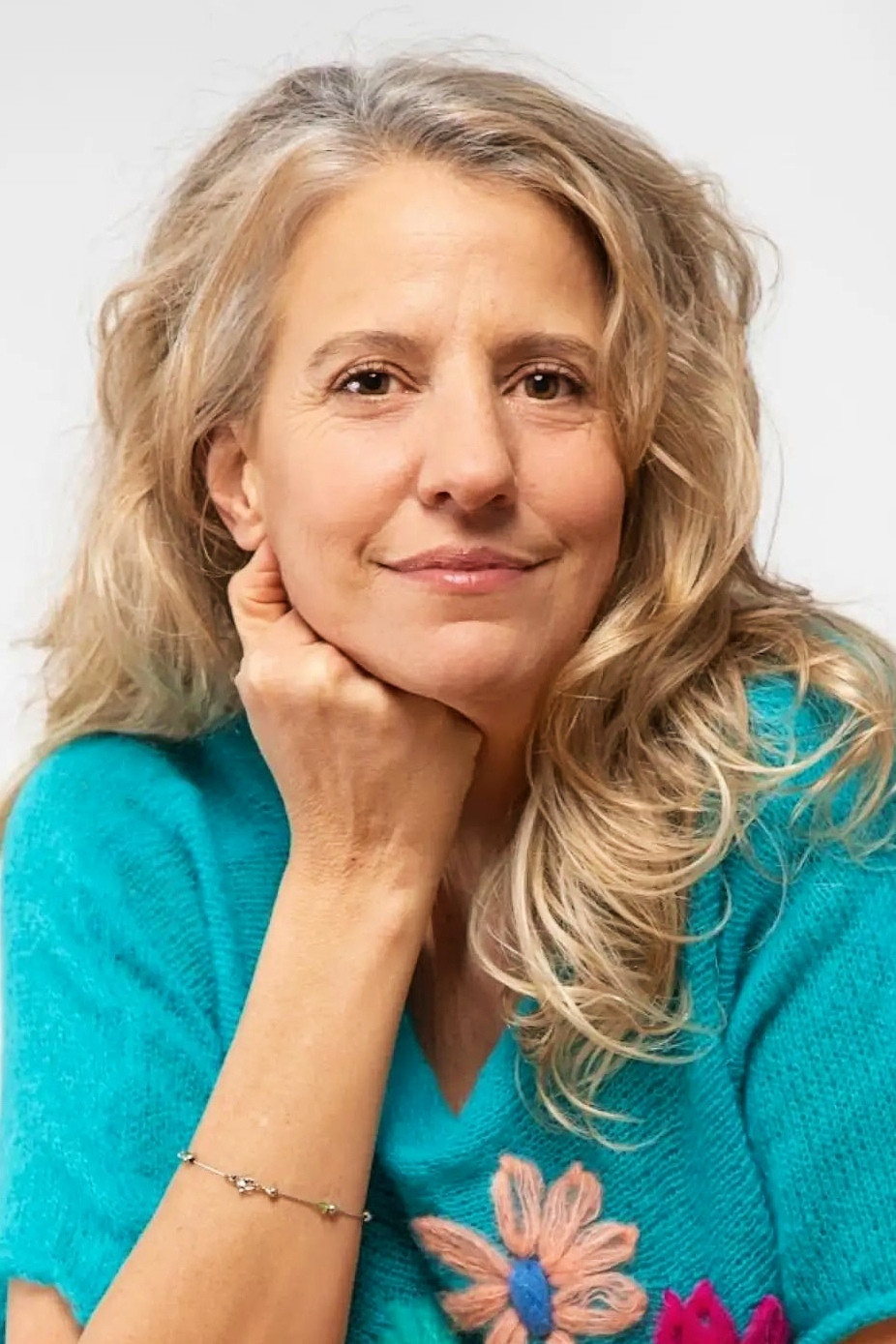 Bernarda Pagés backdrop