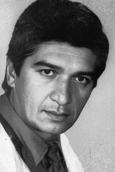 Batur Khalikov backdrop