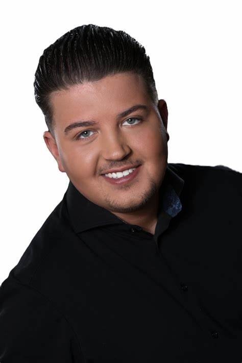 Marco Schuitmaker backdrop