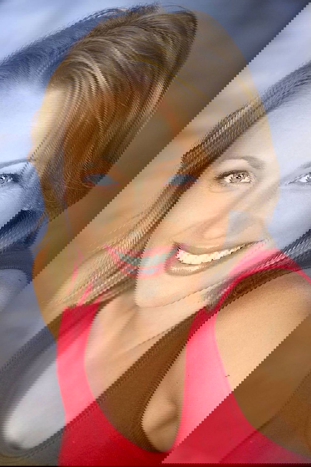 Xhaklin Lovell backdrop