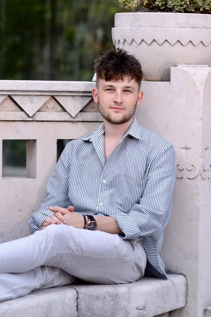 Andrija Žunac backdrop