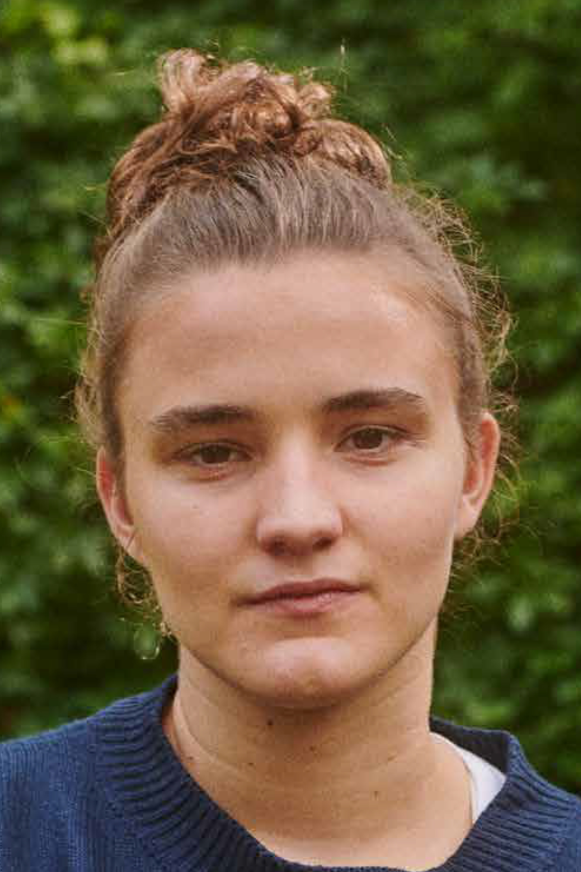 Tessa Van den Broeck backdrop