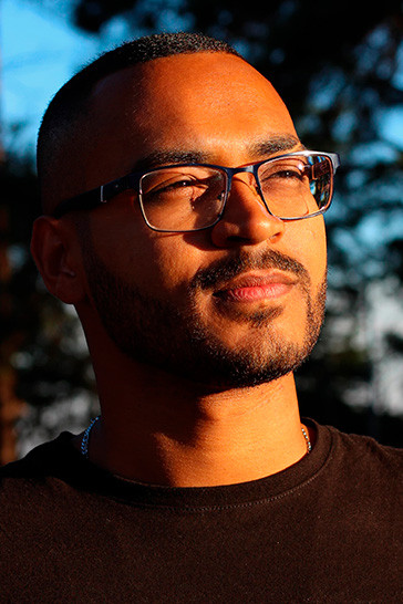 Pedro Augusto Teixeira backdrop