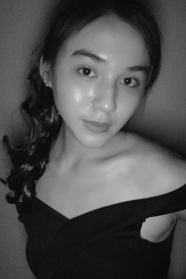 Thania Wibawa backdrop