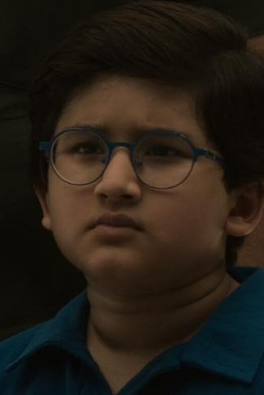 Anngad Raaj backdrop