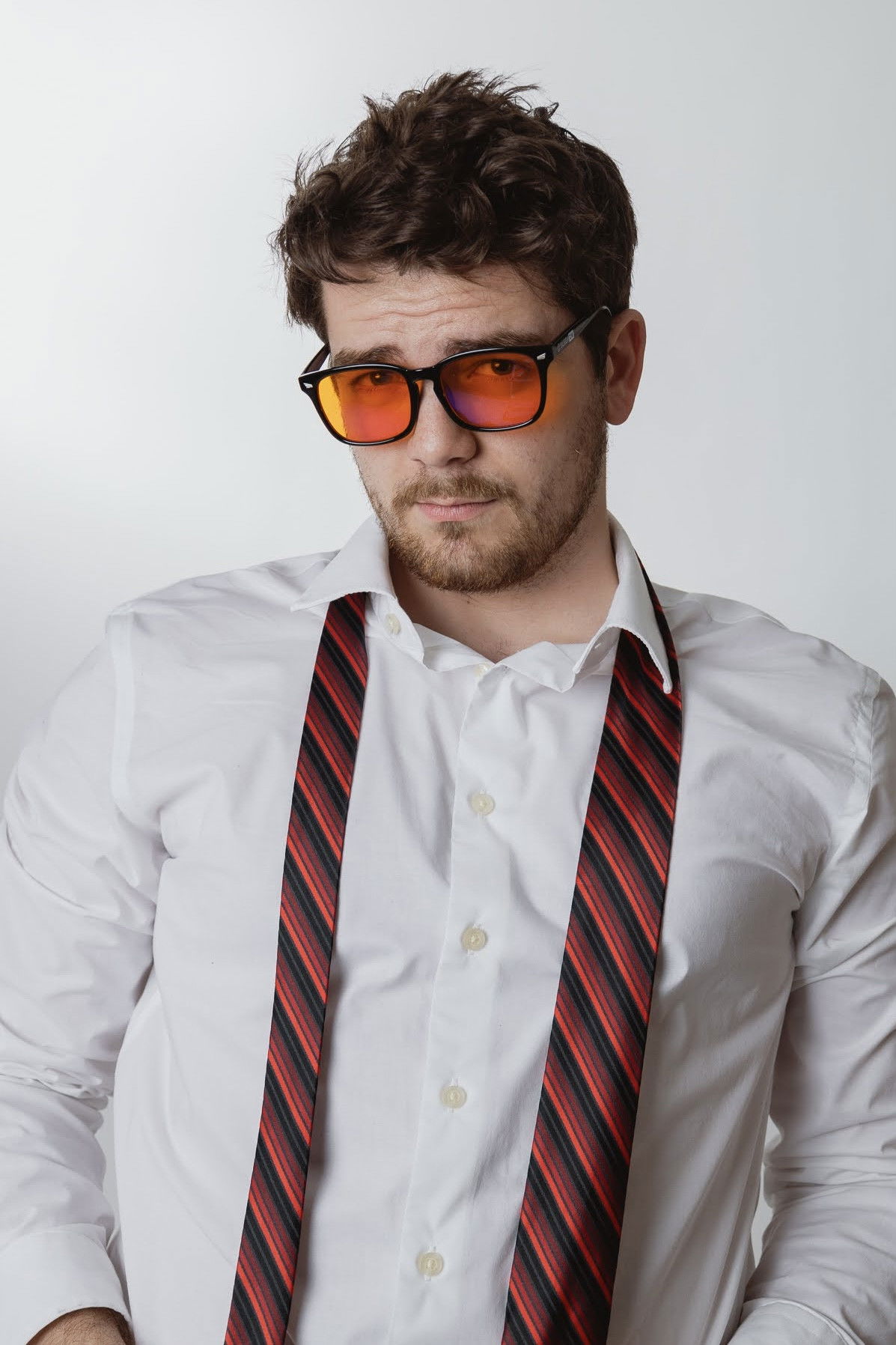 Aidan McKee backdrop