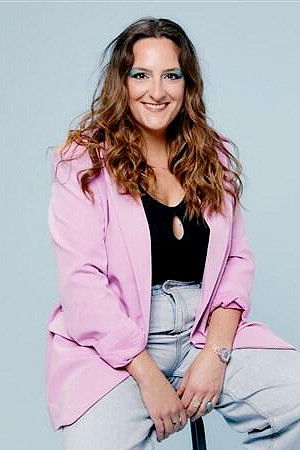 Camille Giry backdrop