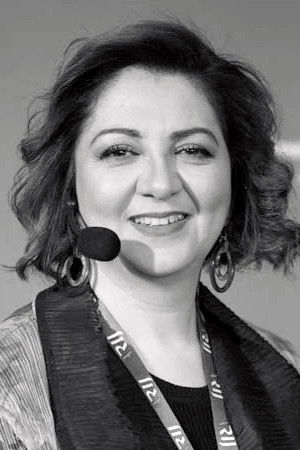 Rawan Damen backdrop