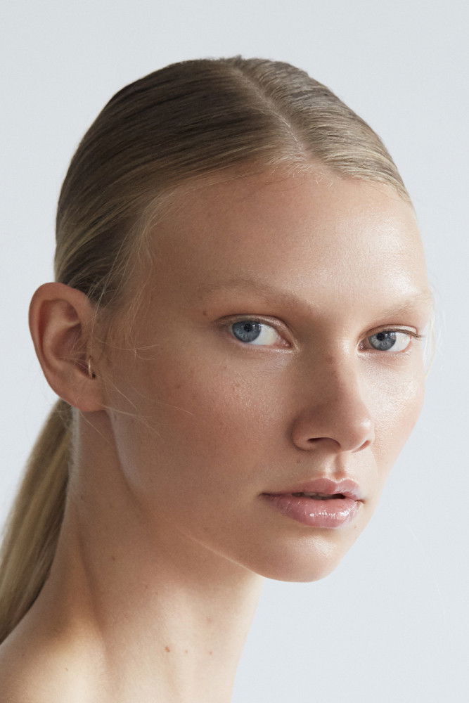 Sarah Ouimette backdrop