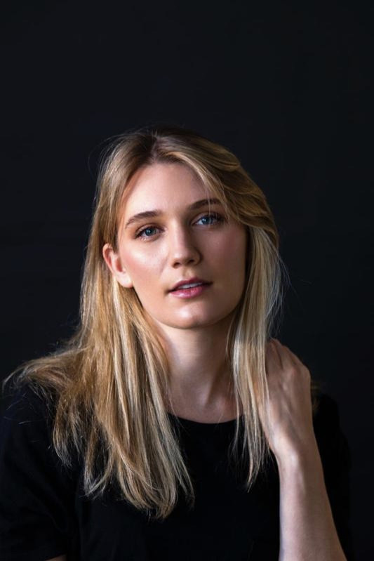 Shadelle Smith backdrop