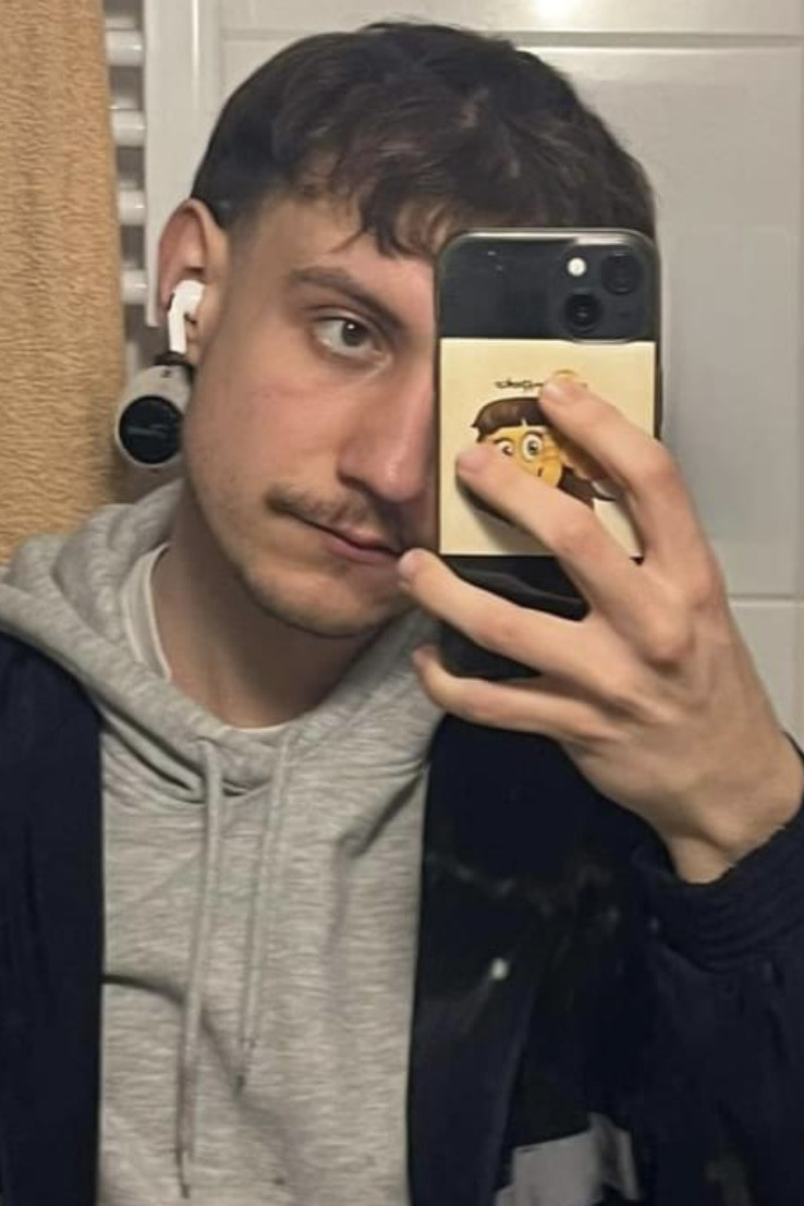 Patryk Buchta backdrop