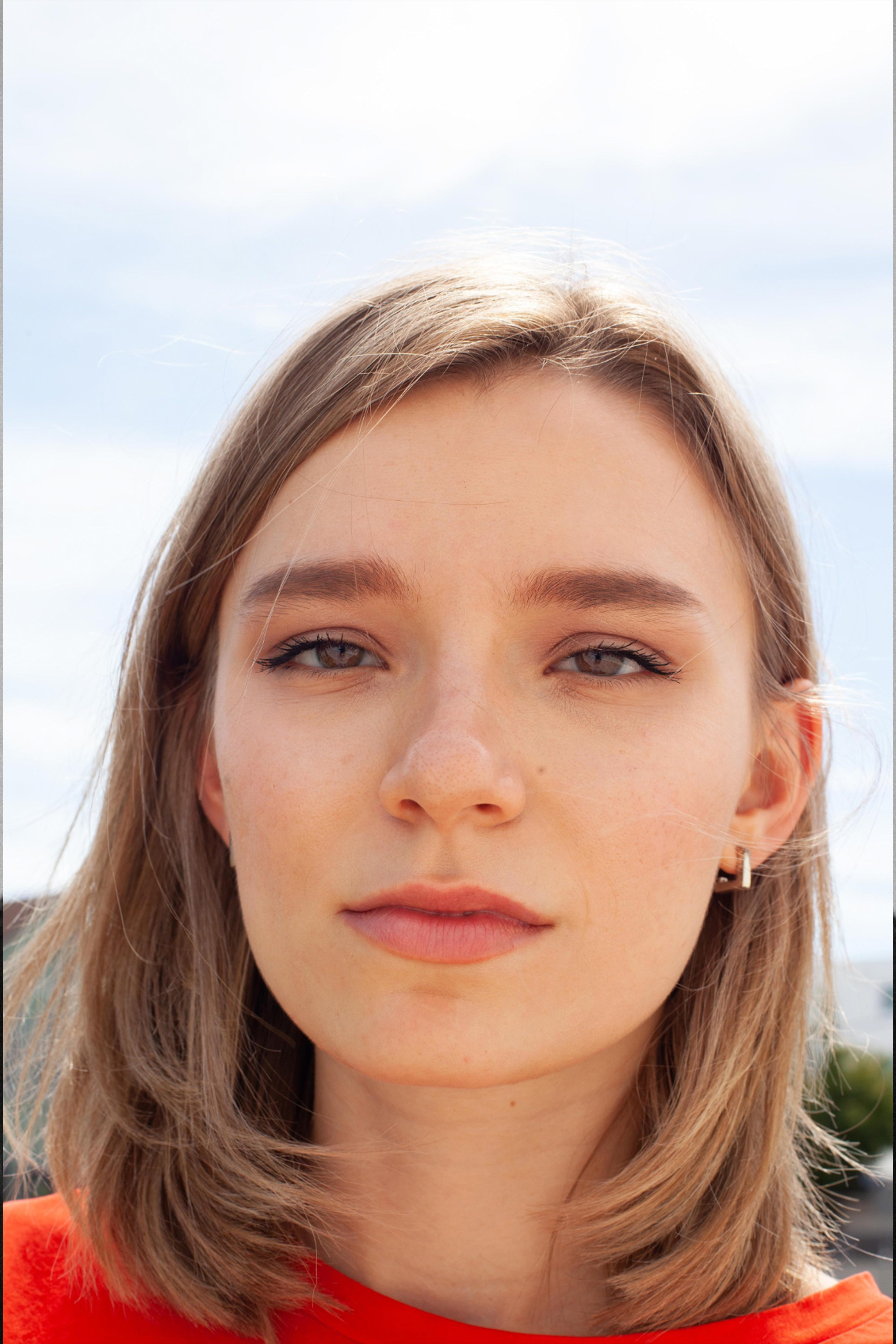 Nastasia Koulich backdrop