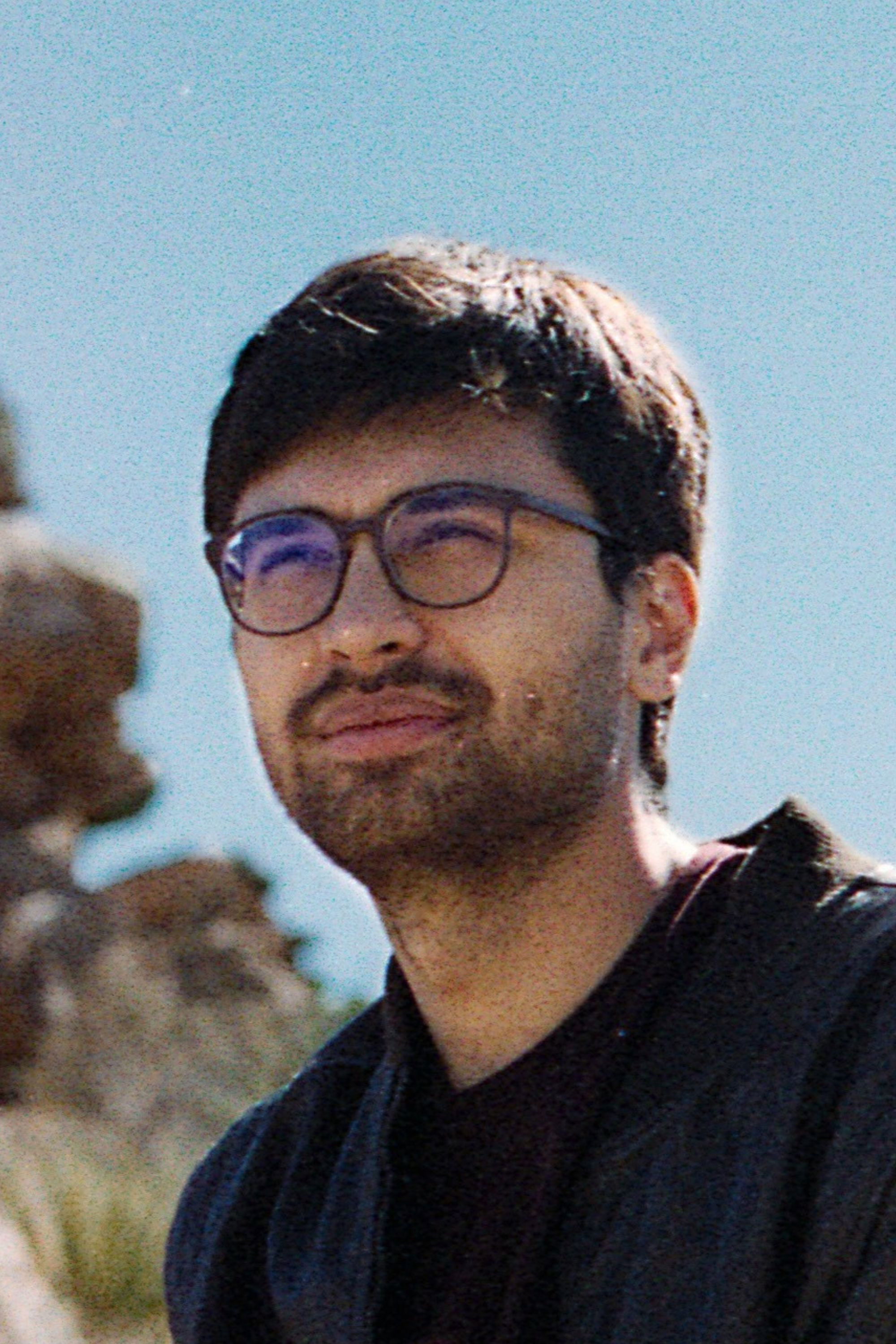 Ian Mitchell backdrop