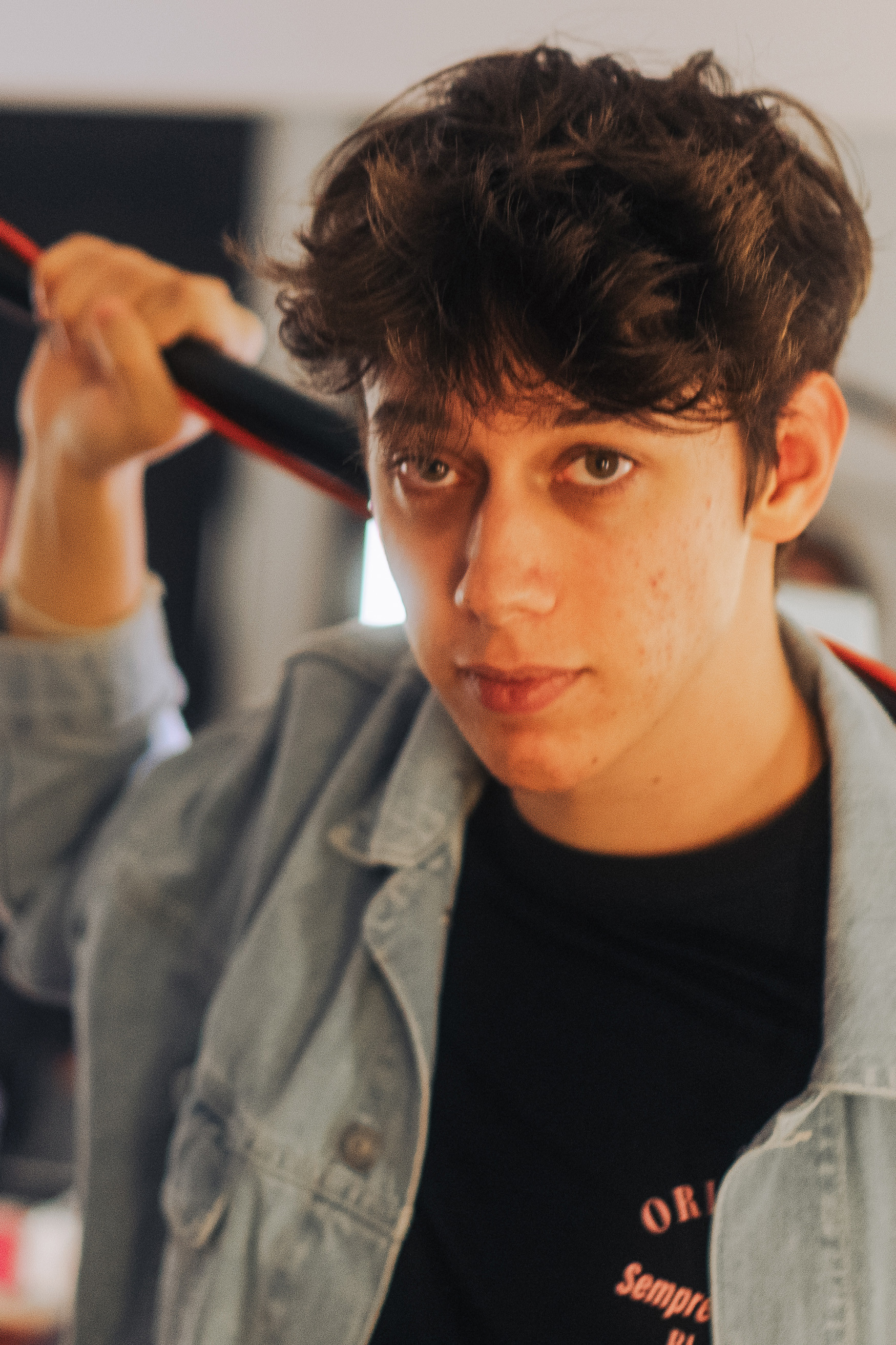 Léandre Guerrere backdrop