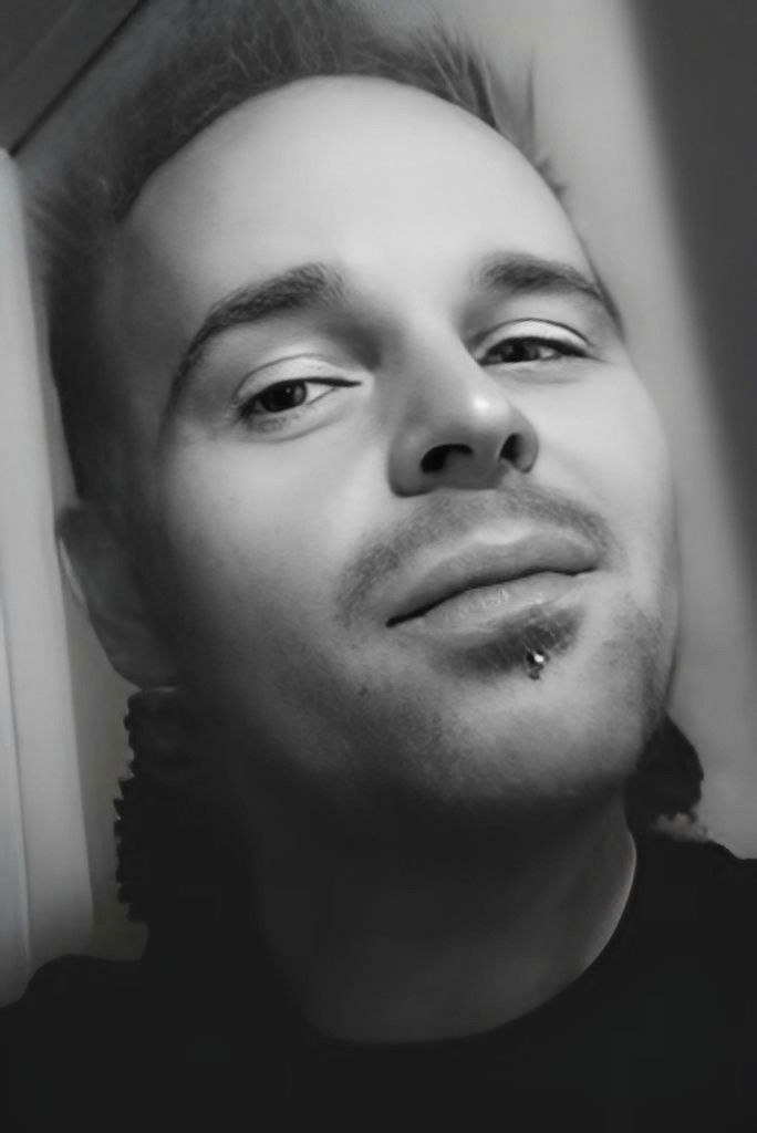 Joseph Henson backdrop