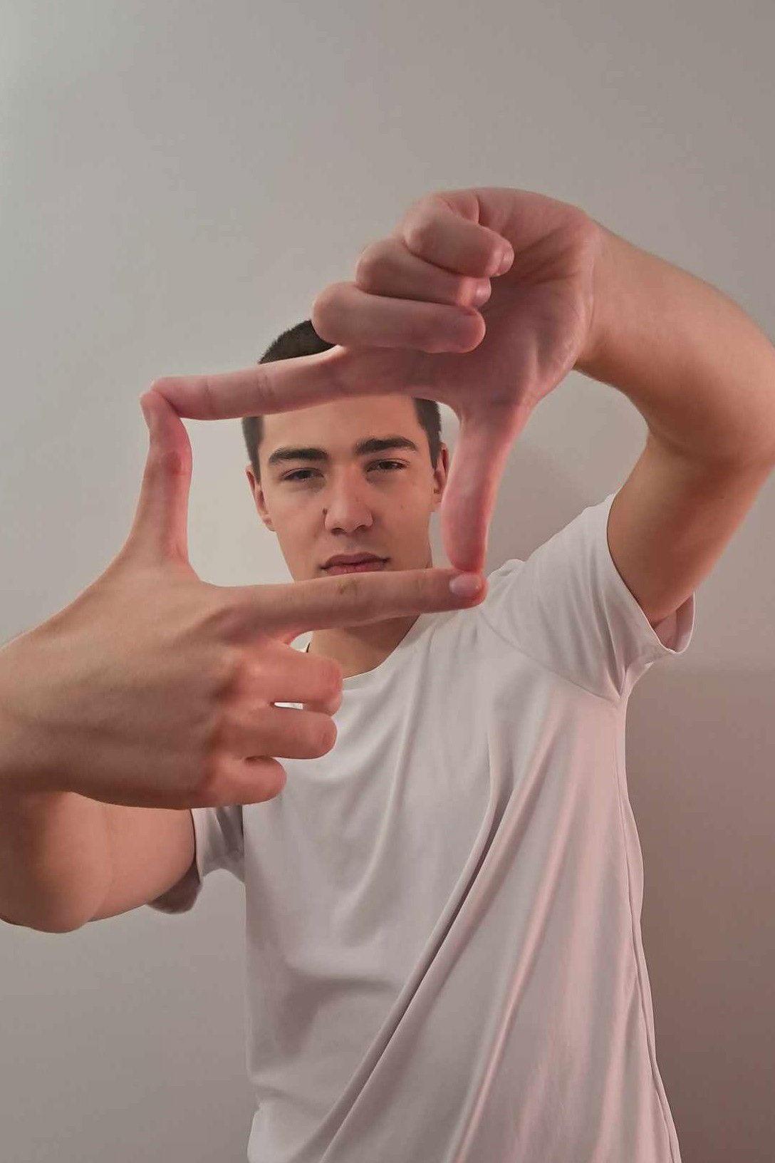 Valentin Vasilev backdrop