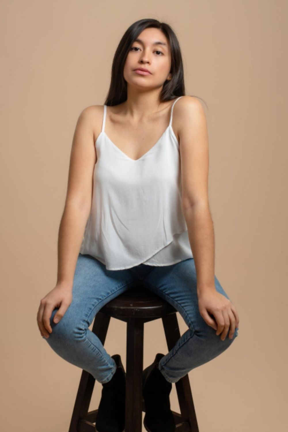 Samantha Terán backdrop