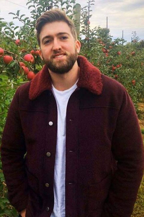 Eric Enzman backdrop