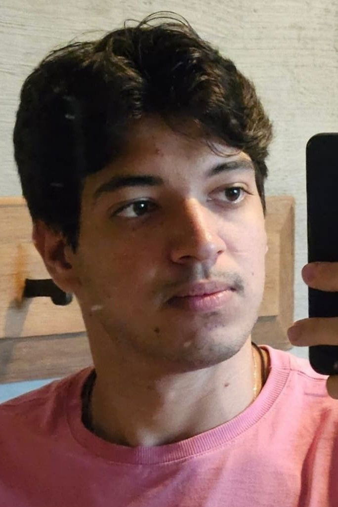 Vinícius Sales backdrop