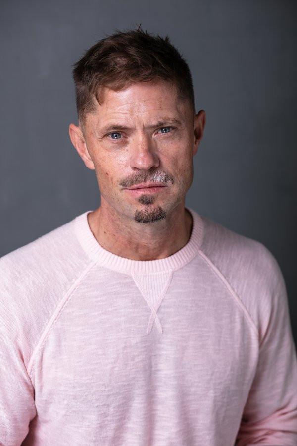 Reginald Ammons backdrop