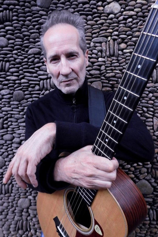 Kiko Zambianchi backdrop