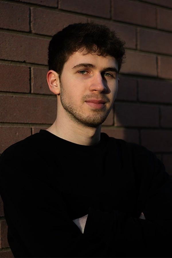 Alexander Zip backdrop