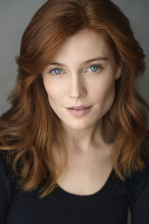 Melissa Kate Steven backdrop