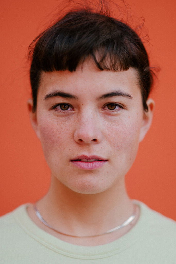 Anna Laimanee backdrop