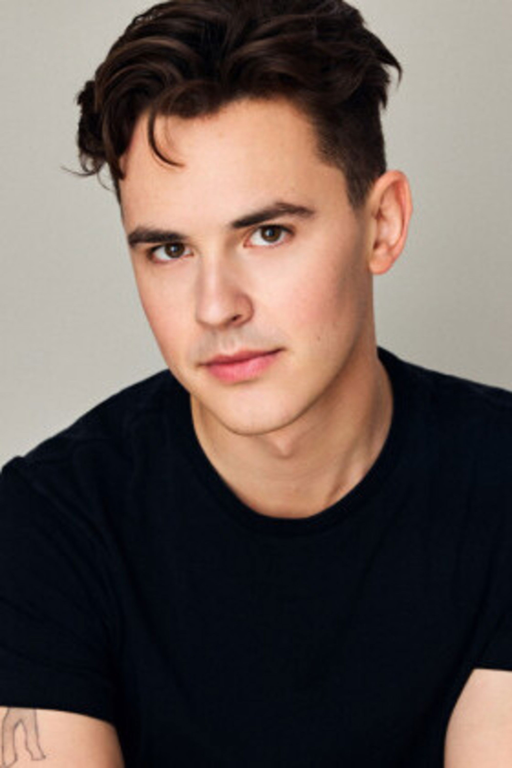 Colin Dowda backdrop